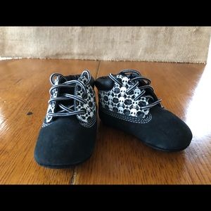 Timberland Skulls Size 1